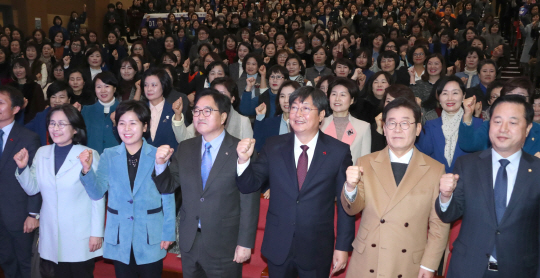 더불어 민주당 의원들/연합뉴스