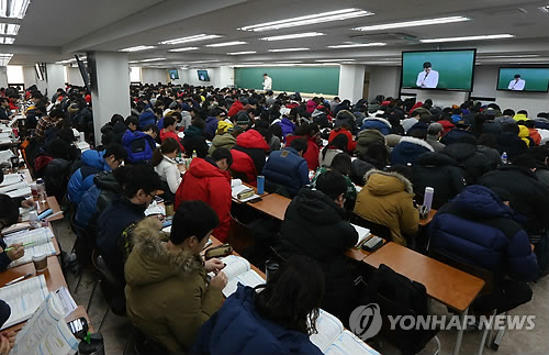 국시원, 26일 약사·간호사·조산사 국가시험 “총점 60% 이상 합격”