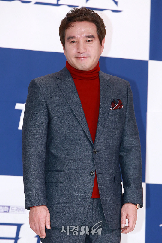 25일 오후 2시 서울 영등포구 타임스퀘어 아모리스홀에서는 tvN 새 월화드라마 ‘크로스’의 제작발표회가 열렸다/사진=지수진기자