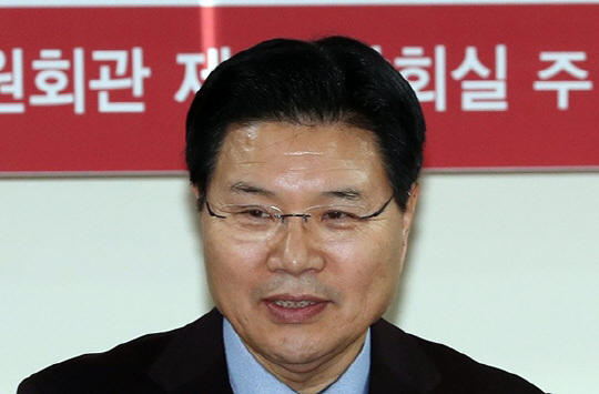 檢 '불법 정치자금 의혹' 홍문종 집·사무실 압수수색