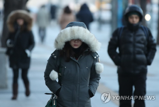 주말날씨, 일요일 기온 올라도 월요일부터 한파 이어져 “계속 춥다”