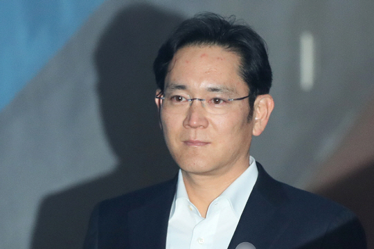 이재용 삼성전자 부회장이 구속된 지 353일 만에 집행유예로 풀려난다./연합뉴스