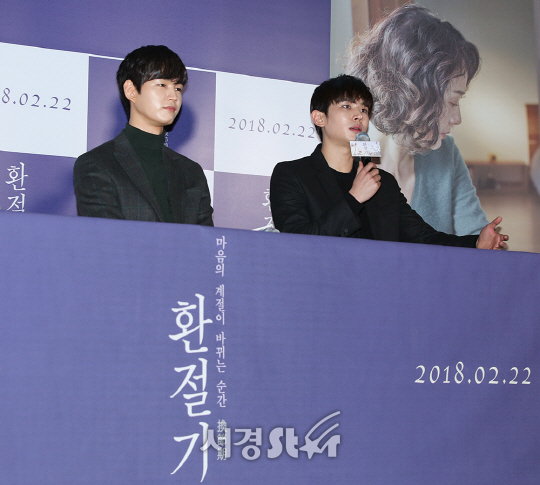 배우 이원근, 지윤호가 6일 오후 서울 용산구 CGV 용산 아이파크몰에서 열린 영화 ‘환절기(감독 이동은)’ 언론시사회에 참석하고 있다.