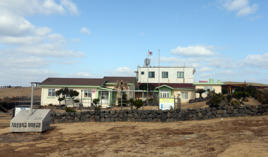 학생이 없어 휴교 중인 제주 마라도 가파초등학교 마라분교. /제주=연합뉴스