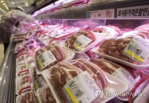 관세청은 설을 앞두고 주요 농·축·수산물의 수입가격을 공개했다./ 연합뉴스