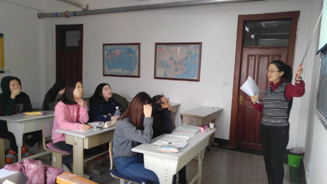 와이즈유 간호학과 학생들이 중국 심양 사범대학교에서 중국어를 배우고 있다./사진제공=와이즈유