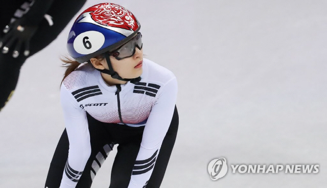 최민정, 쇼트트랙 여자 500ｍ 준결승 진출…날들이밀기로 조 2위