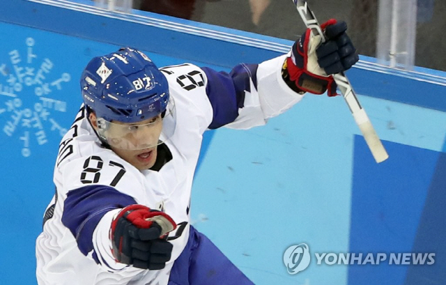 ‘올림픽 첫 골’ 조민호 “승리에 자신감 생겨…2차전 스위스 긴장해야”