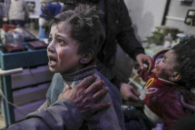 마르지 않는 시리아 아이들의 눈물