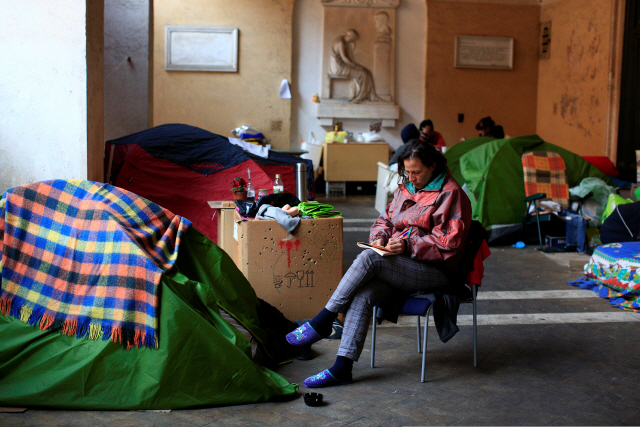 이탈리아 빈곤층 급증…반체제 정당 총선 약진에 힘실려