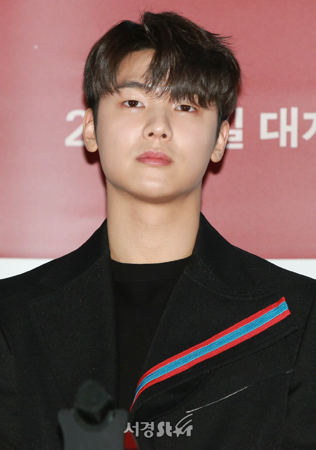 배우 강민혁이 21일 오후 서울 용산구 CGV 용산아이파크몰에서 열린 영화 ‘궁합’ 언론시사회에 참석하고 있다.