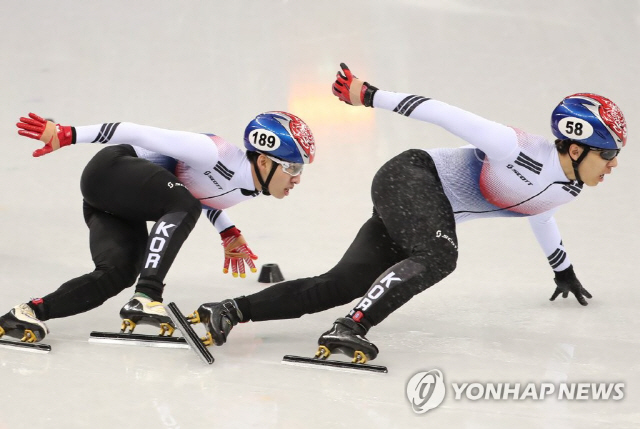 황대헌, 남자 쇼트트랙 500ｍ 은메달…임효준은 동메달