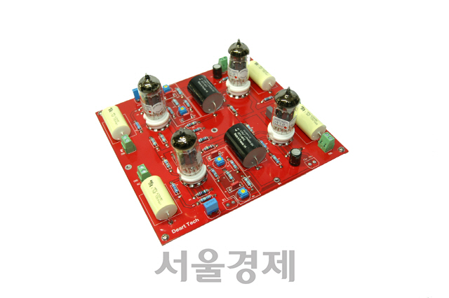 tube type stereo preamplifier/디아뜨테크 제공