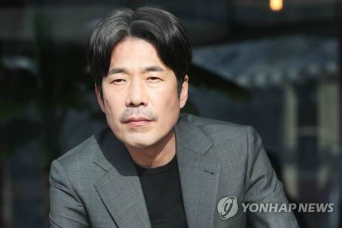 오달수, 성추행 추문 관련 ‘사과문’ 공개 “전부 제 탓이다”