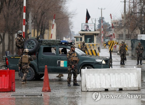 아프간 카불서 외국 차량 겨냥 자폭테러…1명 사망 22명 부상