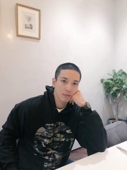 정용화 오늘 ‘입대’ 삭발 사진 공개, 네티즌 “도피형 입대네” VS “반성하고 오면 좋겠다”