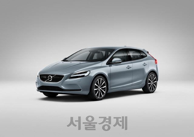 볼보 V40