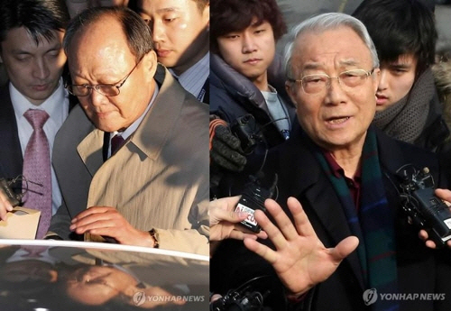 천신일 세중나모여행 회장(왼쪽)과 최시중 전 방송통신위원장 / 연합뉴스