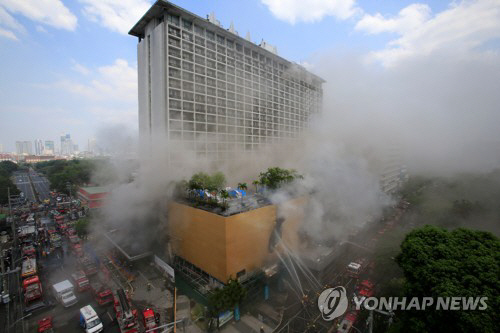 마닐라 호텔 화재로 최소 3명 사망…한국인 모두 대피·구조