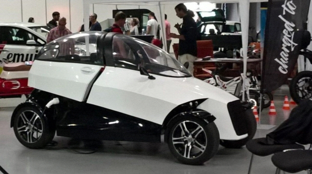 이탈리아 스타트업 XEV의 세계 최초 3D프린터 대량 생산 자동차 ‘LSEV’.       /CNBC방송 캡처