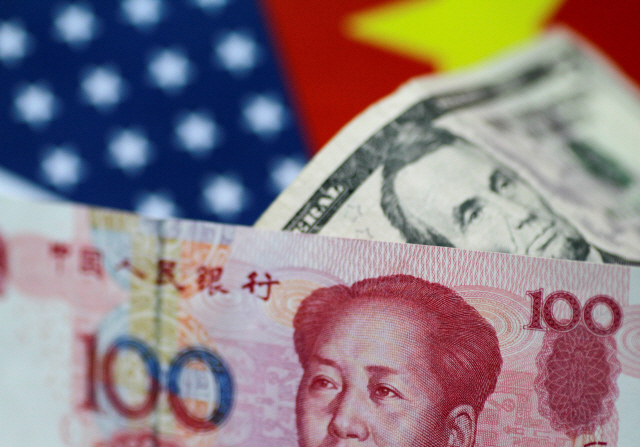 미국 달러화와 중국 위안화 이미지 /로이터연합뉴스