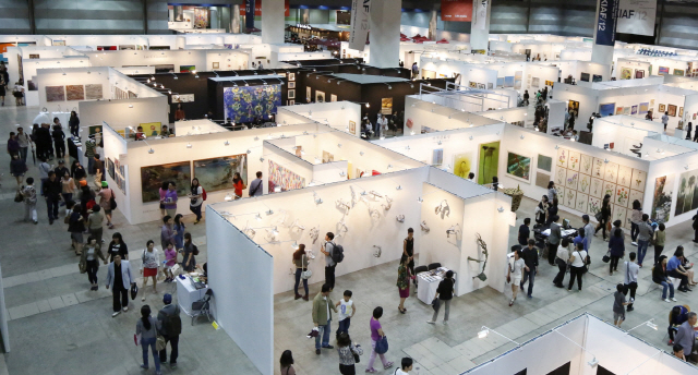 국내 최대의 미술품 거래장터인 한국국제아트페어(KIAF, 키아프) 행사 전경 /서울경제DB