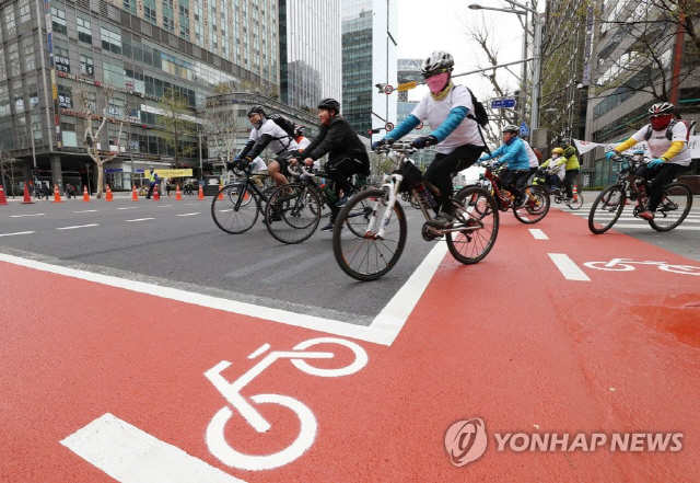 종로 1~6가 자전거전용차로 개통 · 위반 과태료 최대 6만원