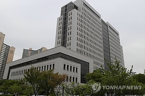 무녀 믿고 아기 몸에 향불 방치·시신 훼손한 엄마 징역 2년