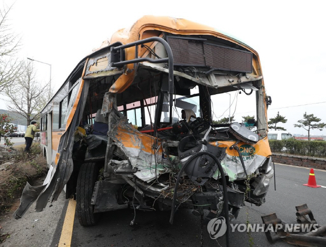 울산 버스사고, 승용차 운전자 졸음운전 탓…“전날 거의 밤 새워”