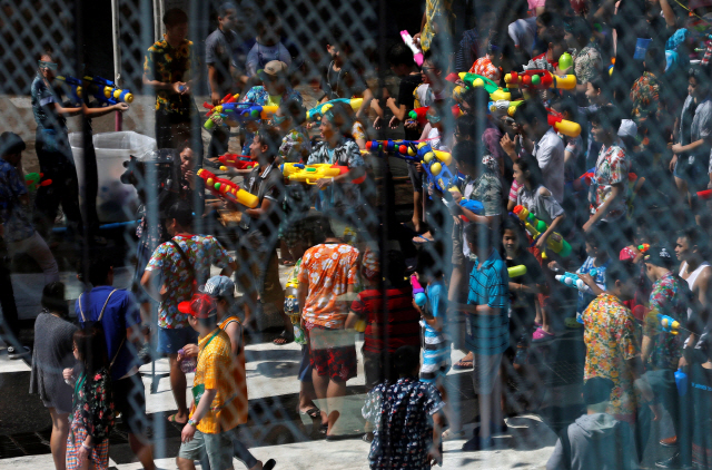 태국 최대축제 송끄란, 음주 교통사고 몸살…'323명 사망'