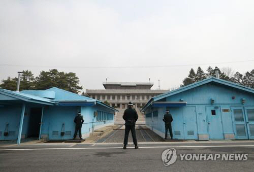 남북정상회담준비위원회는 18일 판문점 북측지역 통일각에서 남북정상회담 준비를 위한 ‘의전·경호·보도’ 분야 2차 실무회담을 개최한다./연합뉴스