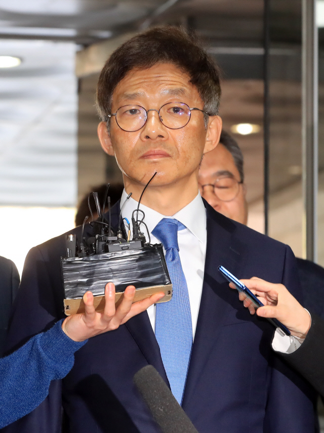 ‘서지현 성추행 의혹’ 안태근, 인사권 남용 혐의로 불구속 기소