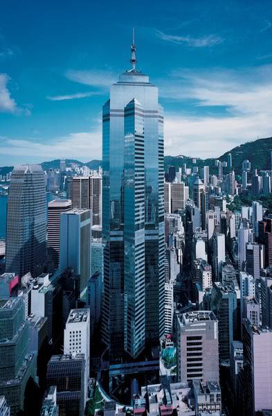 미래에셋대우가 인수에 참여한 홍콩 더 센터 빌딩/사진제공=미래에셋대우