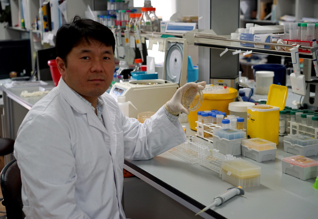 [사이언스]박희성 교수, 원하는대로 '변형 단백질' 제조..암·치매 신약 개발 길 열어