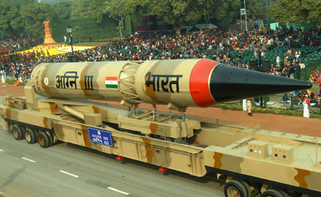 인도의 대륙간 탄도 미사일인 아그니 3(Agni-III)/블룸버그