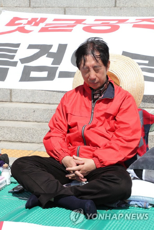 46일 단식한 세월호 ‘유민아빠’, 사흘 째 ‘드루킹’ 단식 투쟁 중인 김성태 의원에 공개편지