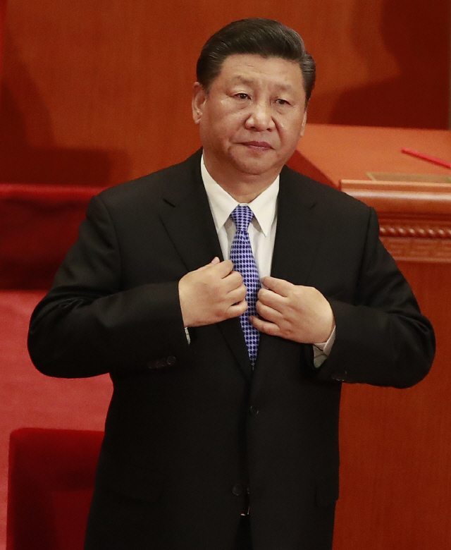 지난 4일 카를 마르크스 탄생 200주년 심포지엄에 참석한 시진핑 중국 국가주석 / (EPA)연합뉴스