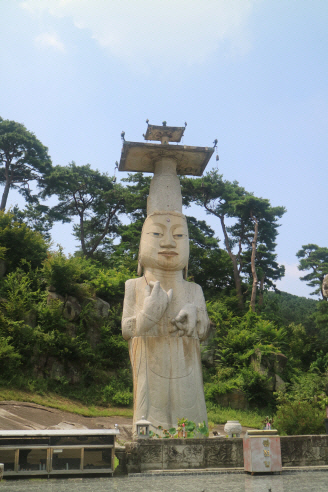 국보 제323호 논산 관촉사 석조미륵보살입상. /사진제공=문화재청