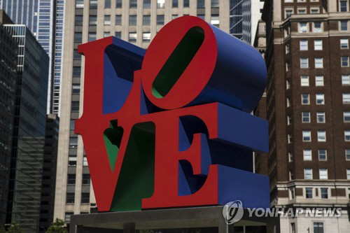 로버트 인디애나의 대표작 ‘LOVE’ /AP=연합뉴스