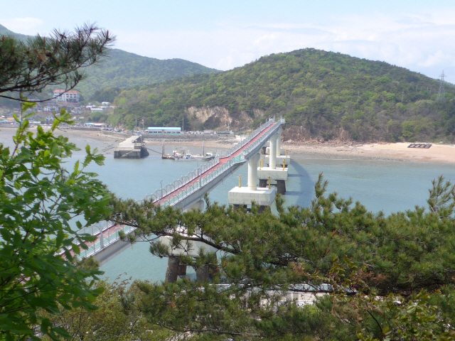 [휴] 바다내음 들이켜며 질주...'인천 2색' 매력에 취하다