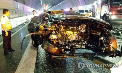 ‘만취 벤츠’ 역주행 교통사고로 두 아이 아빠 숨져 … 20대 운전자 “기억 안나”