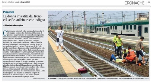 이탈리아서 열차사고 당한 여성 앞에 두고 '정신나간' 셀카, 비난 폭주