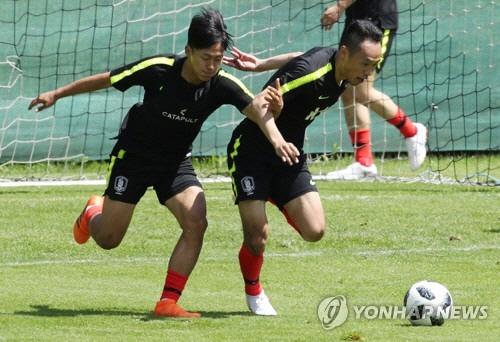 축구대표팀 본격적인 체력훈련 돌입, 훈련장엔 '헉헉' 소리만...