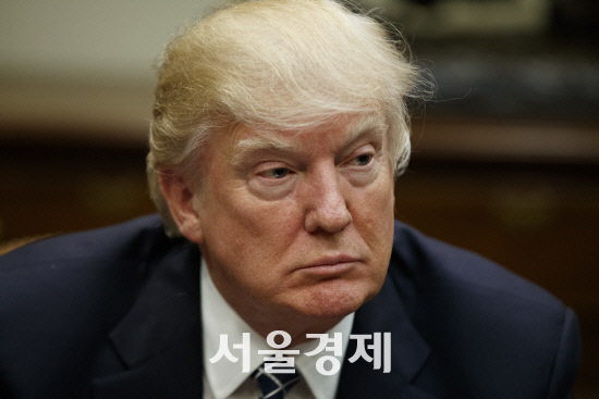 트럼프 “한국 '핵우산' 철수는 논의 안 해”