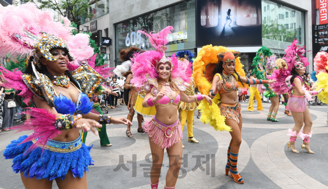 명동에서 느끼는 삼바