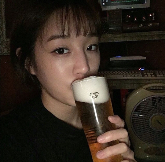 [SE★PIC] 박보람, 맥주 한 잔 ..“아름다운 미모 과시”