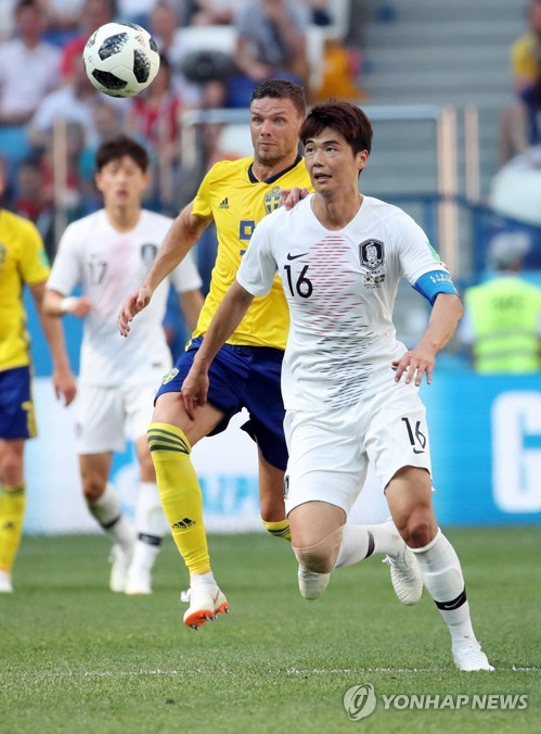 한국 멕시코전 앞두고…'기성용 월드컵 주장 중 팀 기여도 30위' 박한 평가