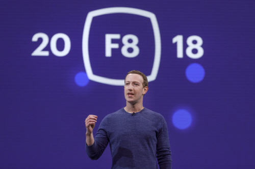 국내 모바일 인스턴트 메신저 가운데 카카오톡이 여전히 압도적인 점유율을 차지하고 있는 가운데, 10대들 사이에서 페이스북 메신저의 위상이 높아지고 있다. /페이스북 공식 홈페이지