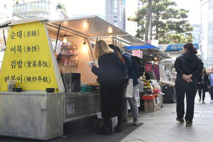 서울시내 '노점' 허가제로…거리 깨끗해질까?