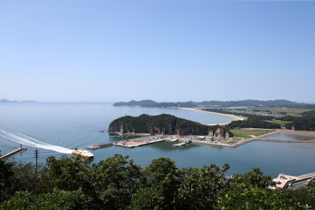 인천시 옹진군 백령도 용기포 신항 전경. /사진제공=옹진군